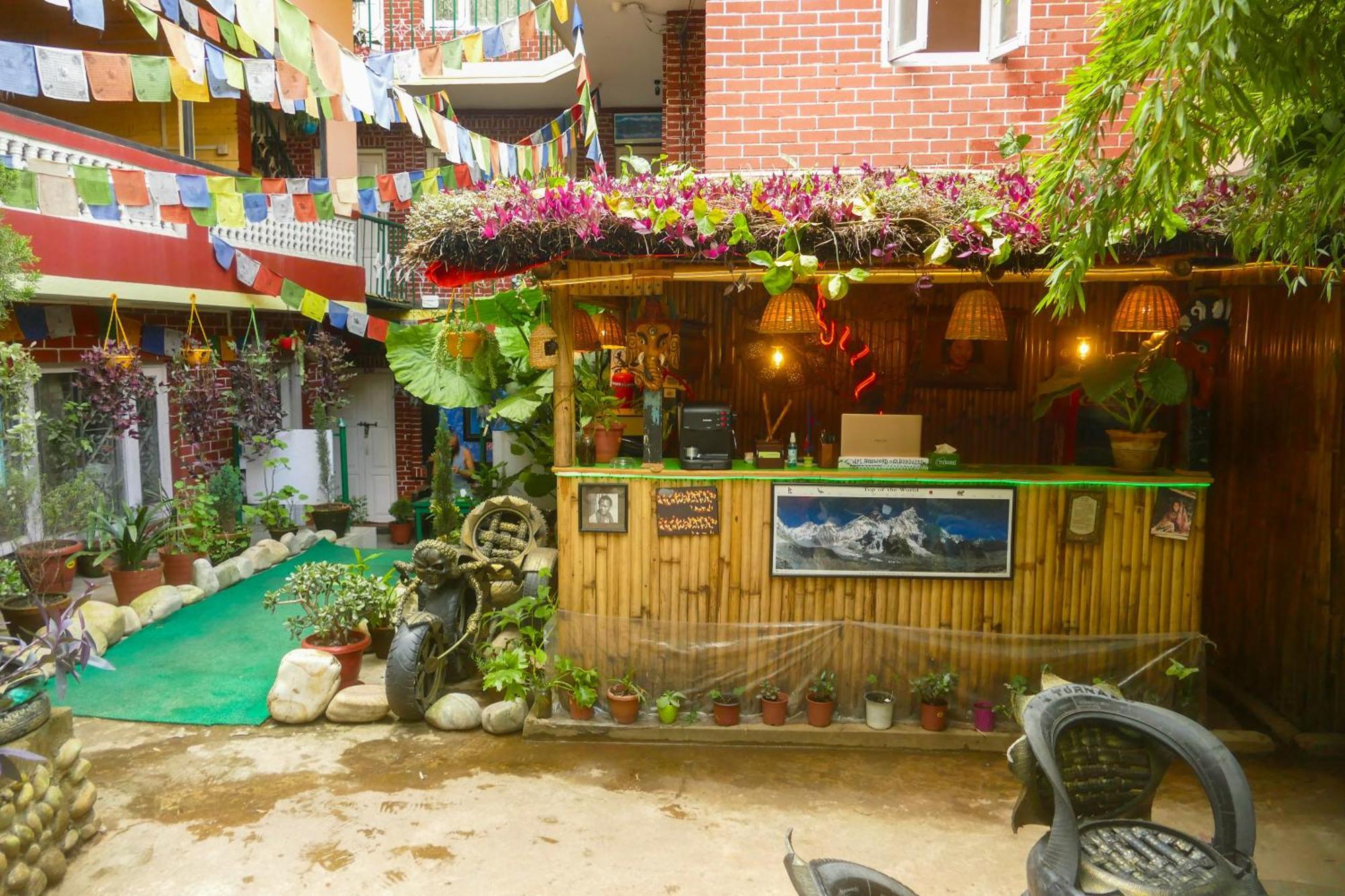 Nirvana Green Peace Home カトマンズ エクステリア 写真